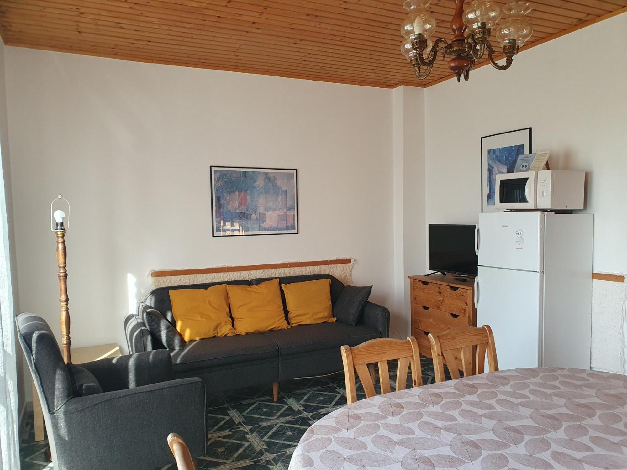 צ'רסגטומאי Feher Rozsa Apartman מראה חיצוני תמונה