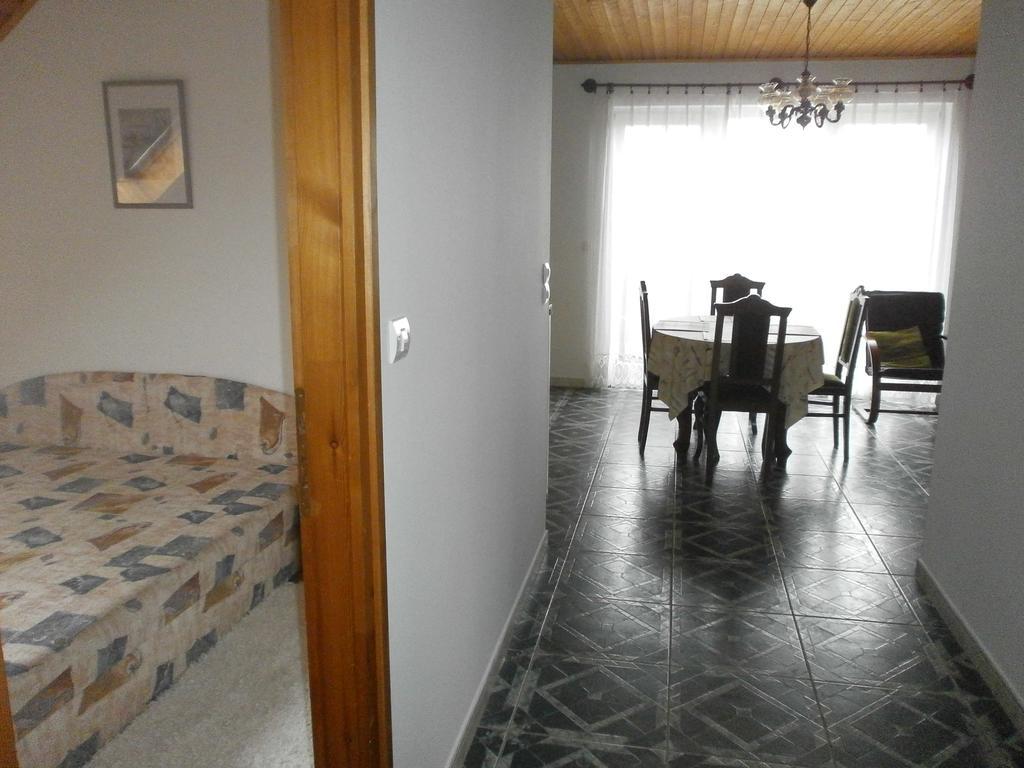 צ'רסגטומאי Feher Rozsa Apartman מראה חיצוני תמונה